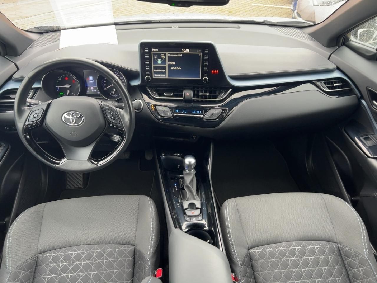 Toyota C-HR 2,0 Hybrid Team D inkl. AHK *Comfortpaket