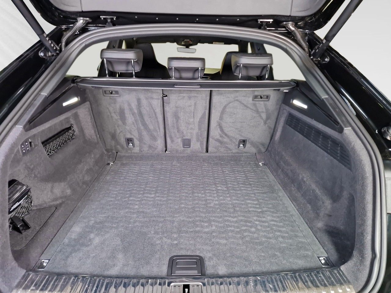 Audi RS Q8 TFSI quattro tiptronic AHK Keramik LED B&O