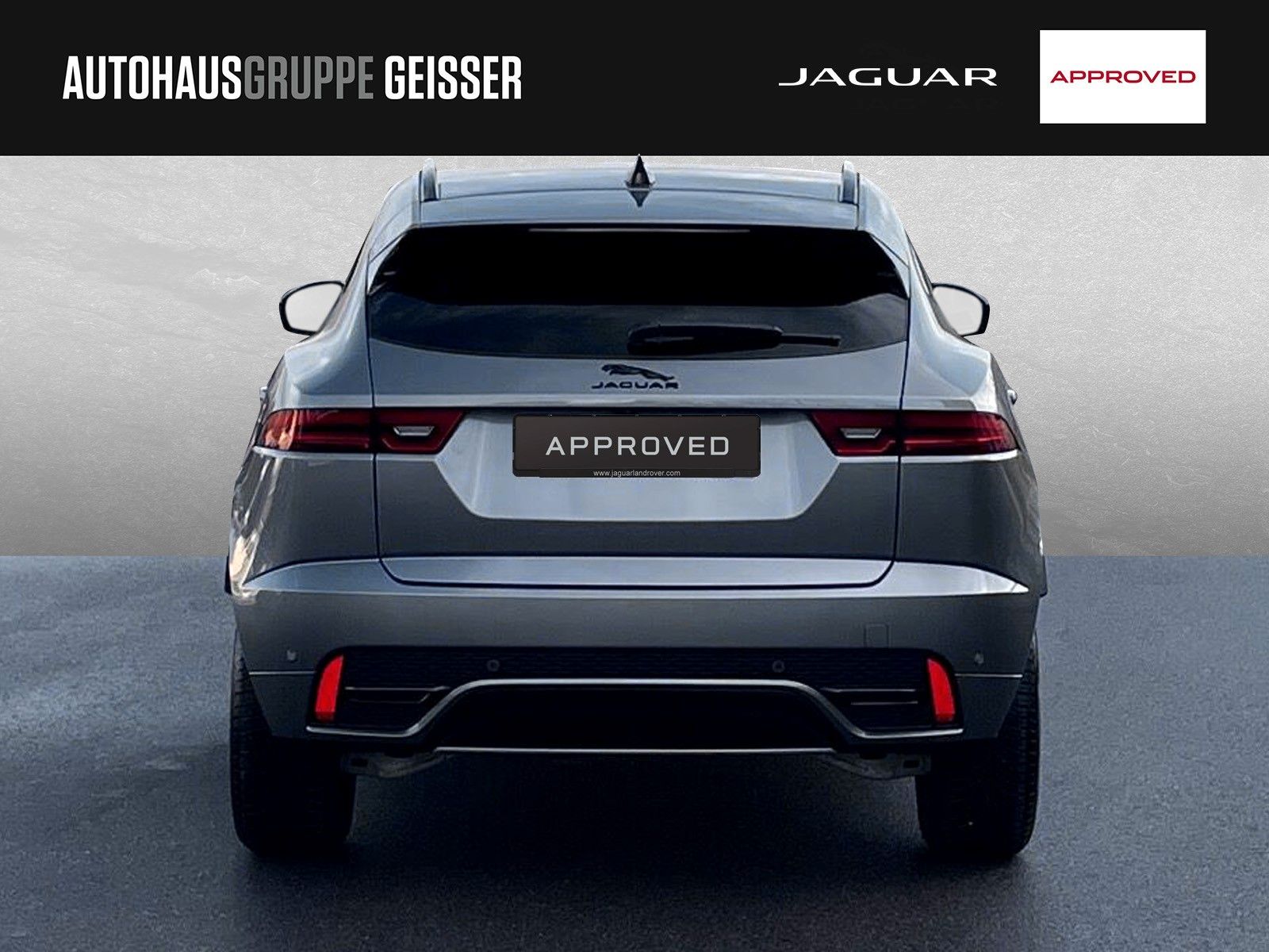 Jaguar E-Pace P160 R-DYNAMIC SE ACC LED