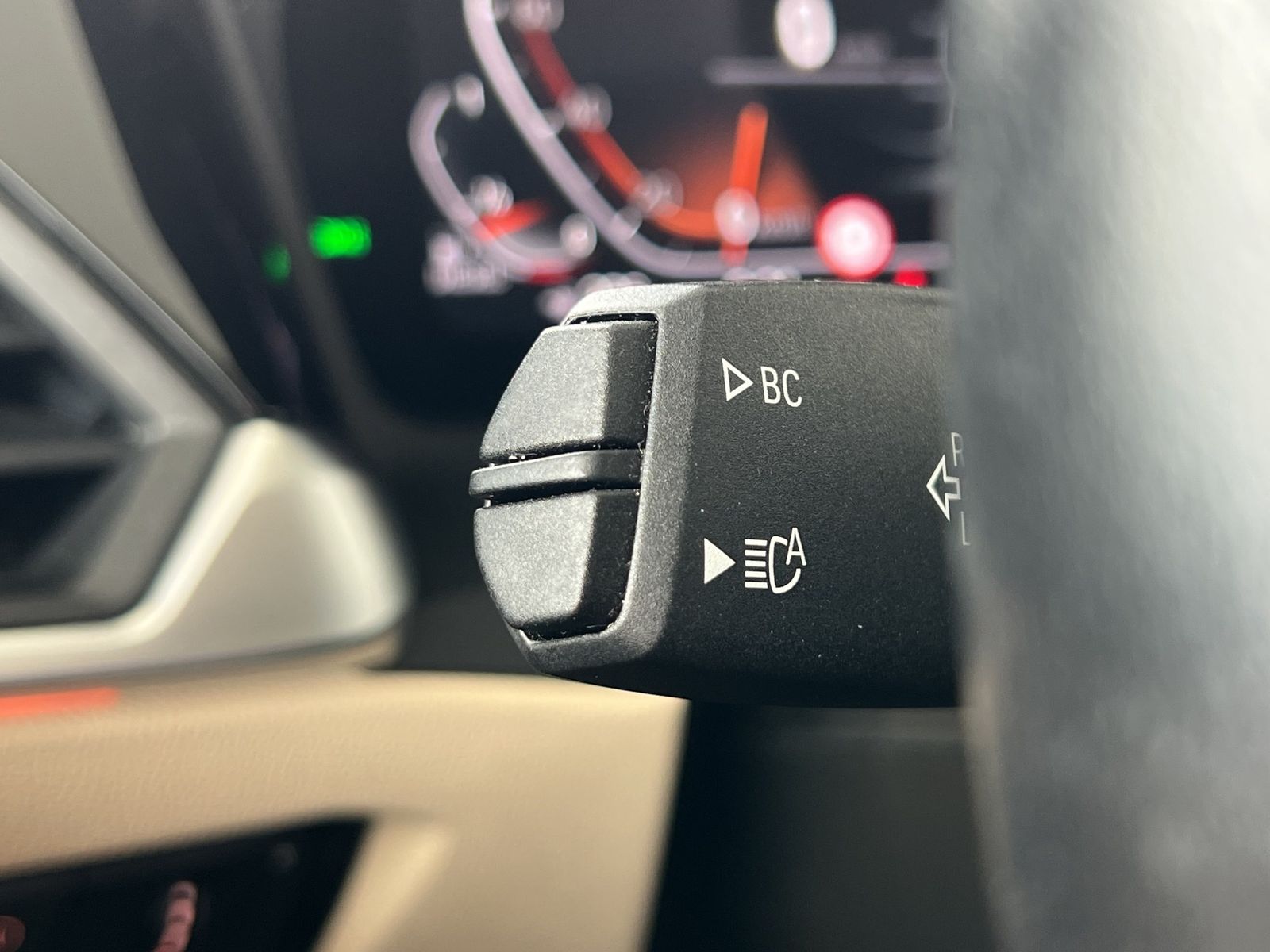 BMW 320d Touring Sport-Line - Samsaru's Car Outlet