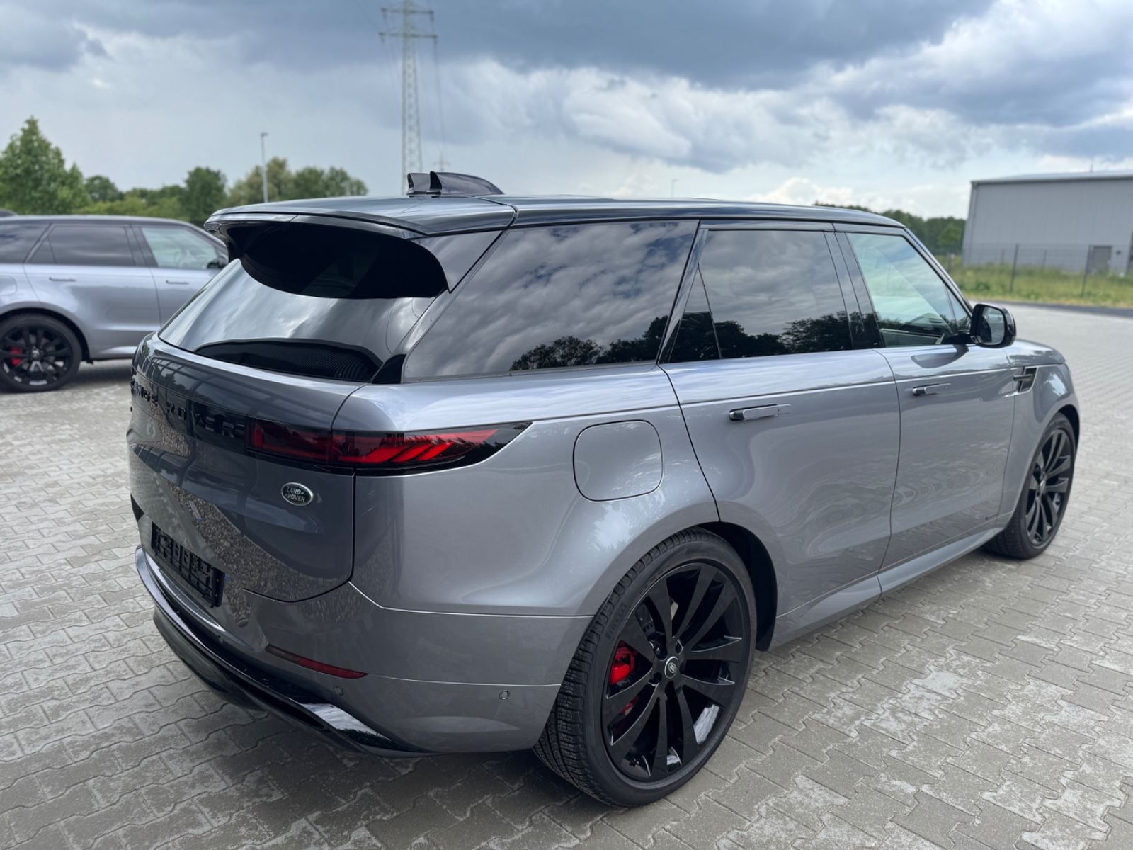 Range Rover Sport Autobiography - Samsaru's Car Outlet
