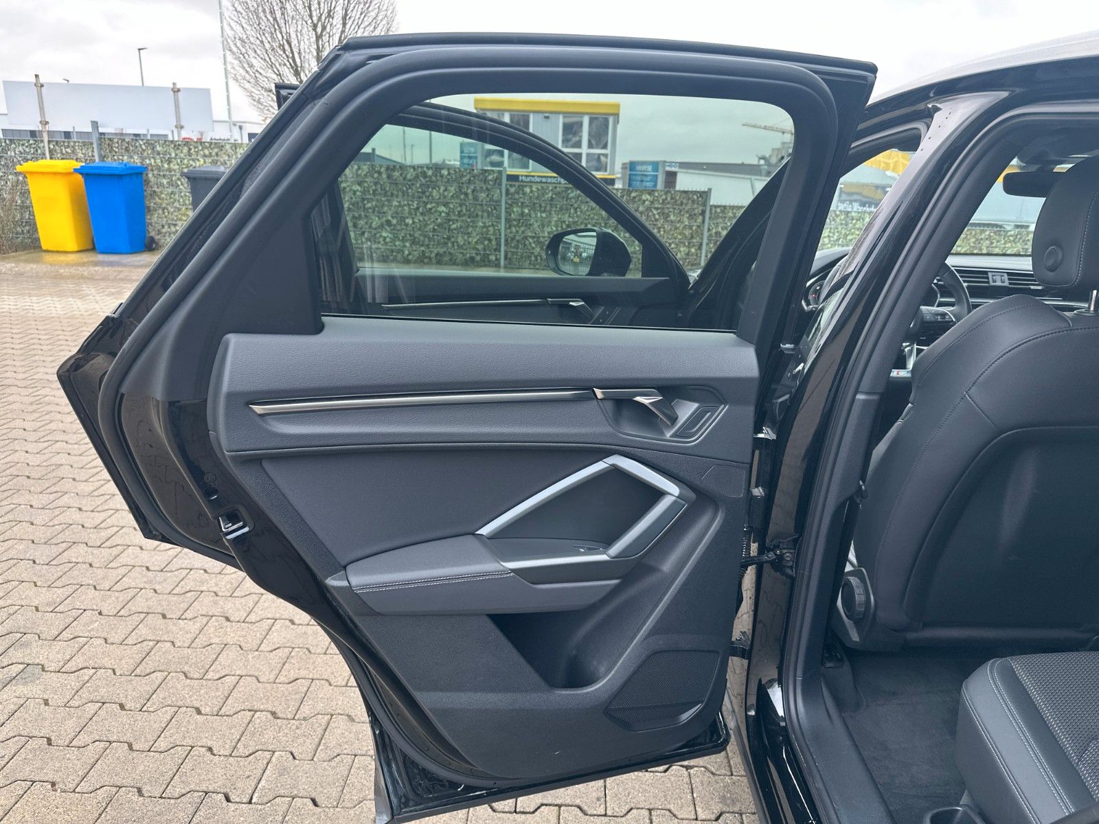 Audi Q3 Sportback 35 TDI quattro S line - Samsaru's Car Outlet