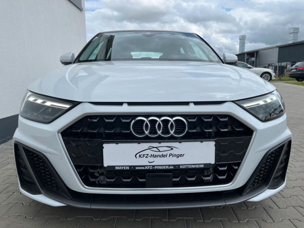 Audi A1 Sportback 30 TFSI S line - Samsaru's Car Outlet