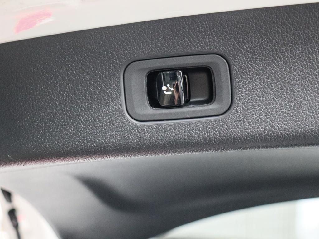 Mercedes-Benz GLC 300 4M AMG-Sport/Pano/AHK/Night/Burm/360/20'