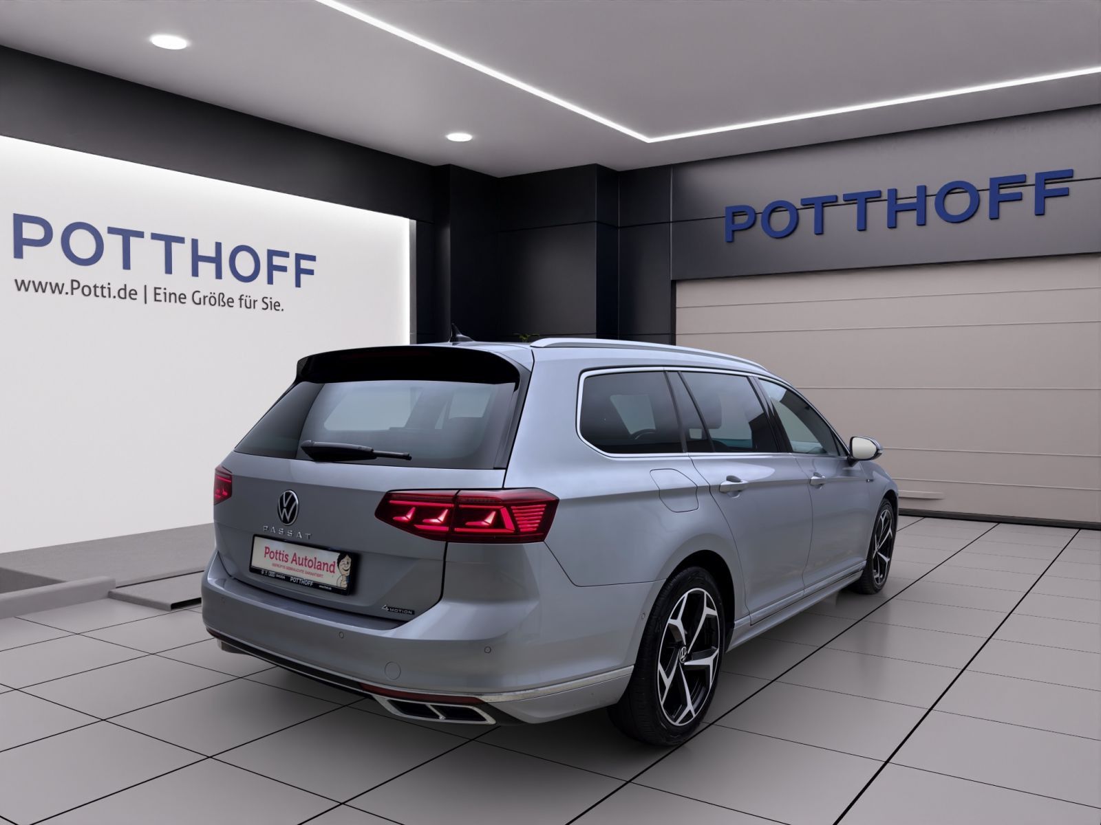 Volkswagen Passat Variant 2.0 TSI DSG 4M R-LINE PANO AHK NA