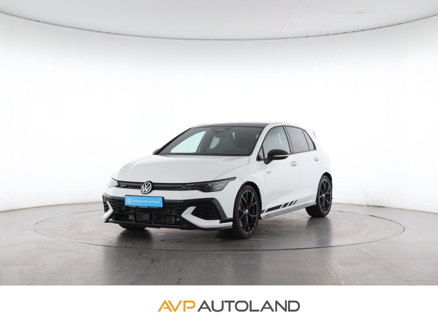 Volkswagen Golf VIII GTI 2.0 TSI DSG Clubsport | AKRAPO |