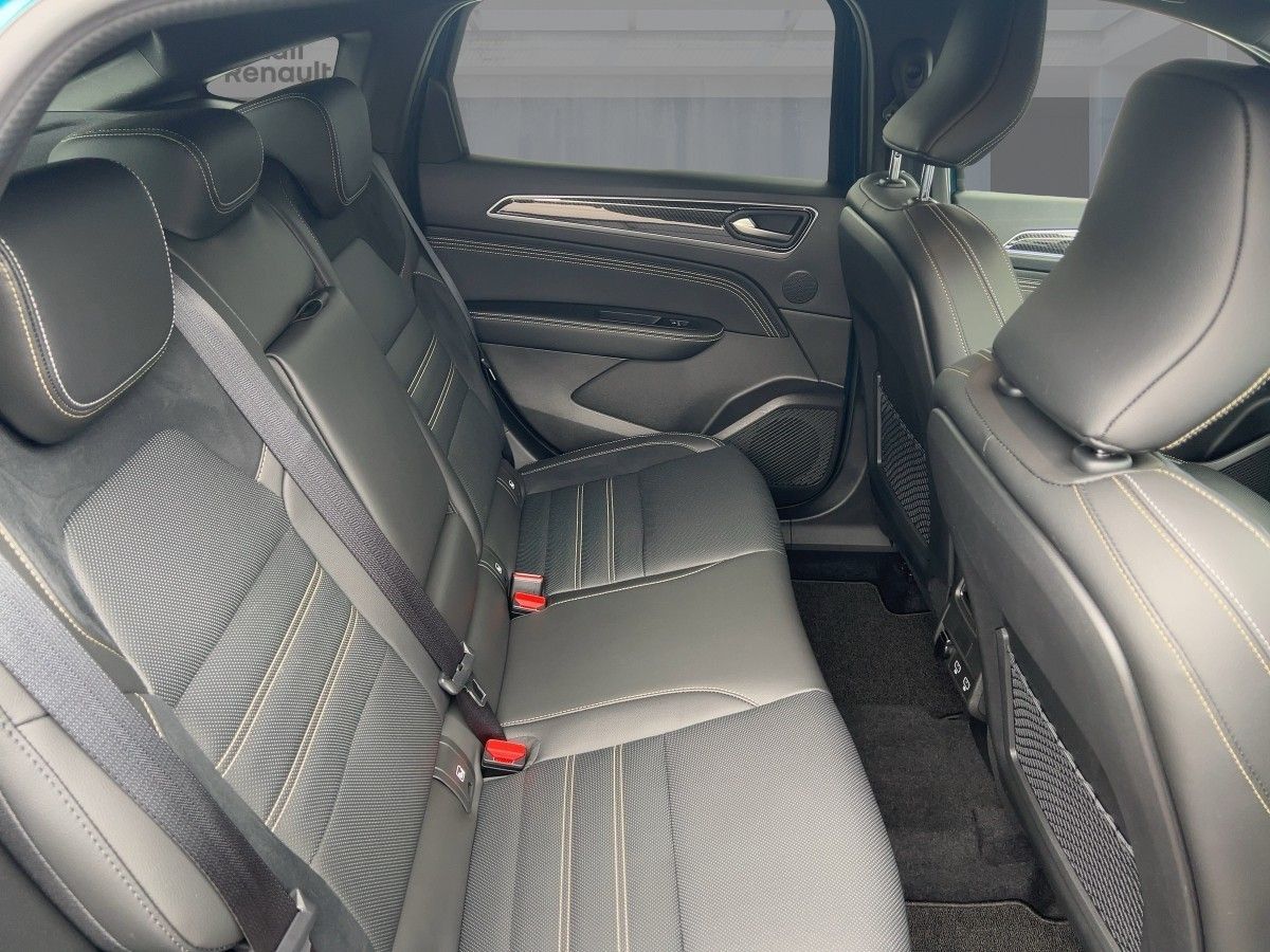 Renault Arkana E-TECH 145 E-Tech Engineered - Samsaru's Car Outlet
