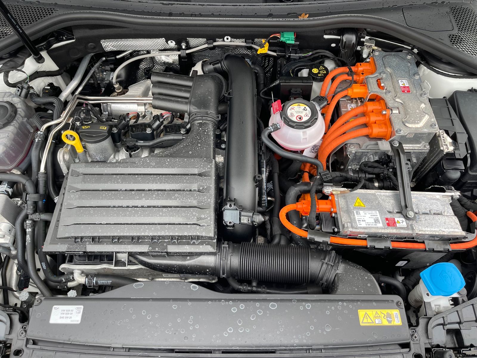 Audi A3 Spb. 40 TFSIe advanced NAV VIRTUAL DAB