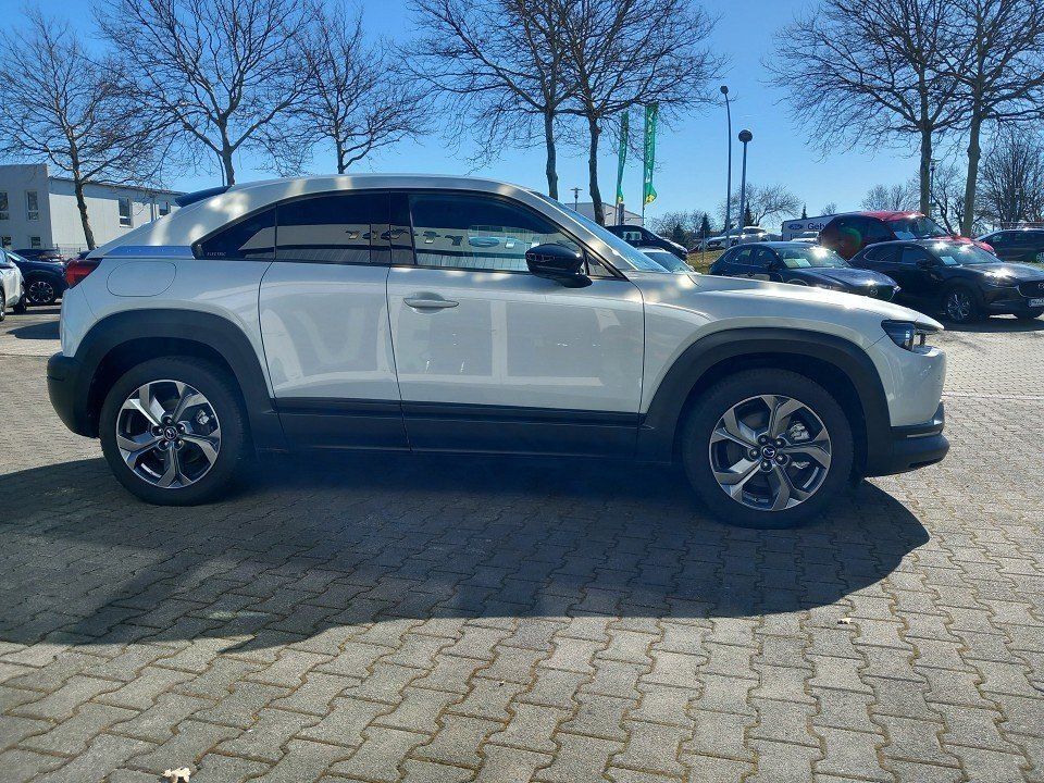 Mazda MX-30 KOM-P IV-P PRE-P GSD 360 KAMERA SITZHZ LEN