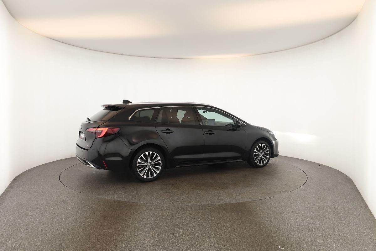 Toyota Corolla Touring Sports 2.0 CVT Team D Navi Kam