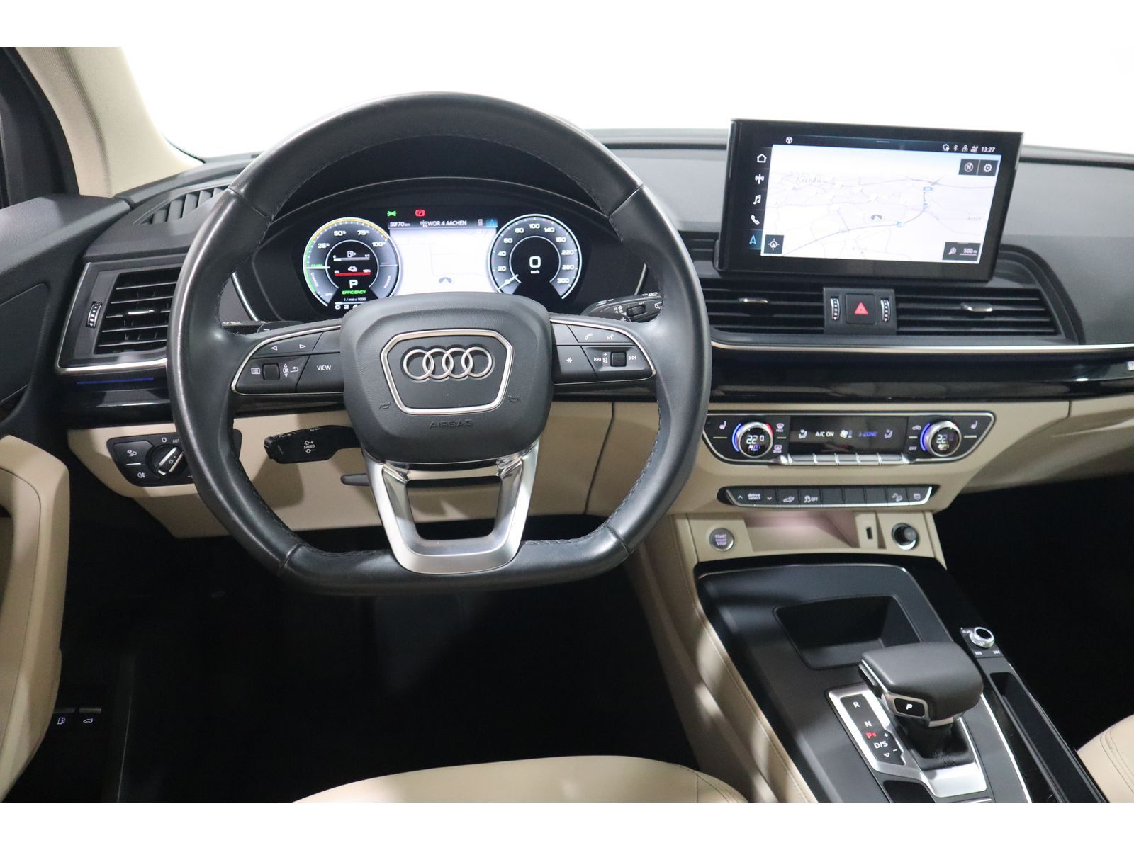 Audi Q5 50 TFSI e quattro S line - Samsaru's Car Outlet