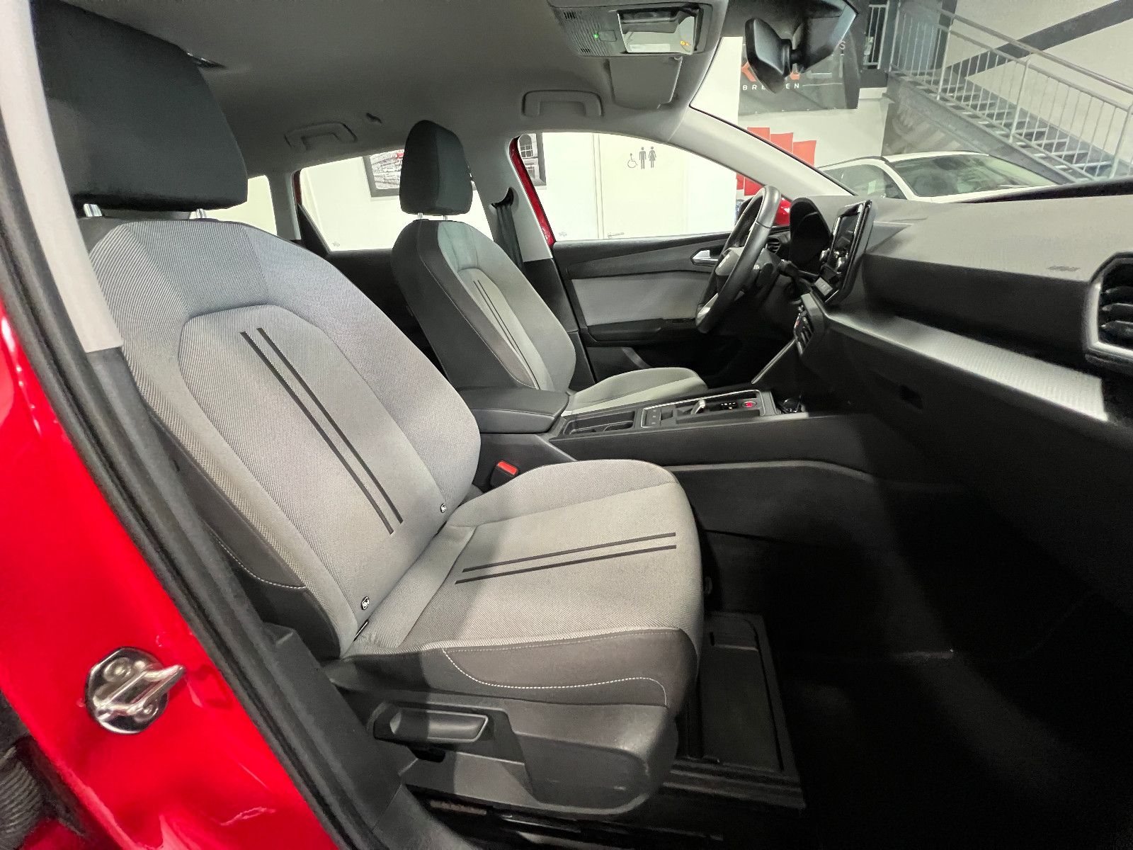 Seat Leon 1.5 eTSI Sportstourer Automatik **LED*AHK**