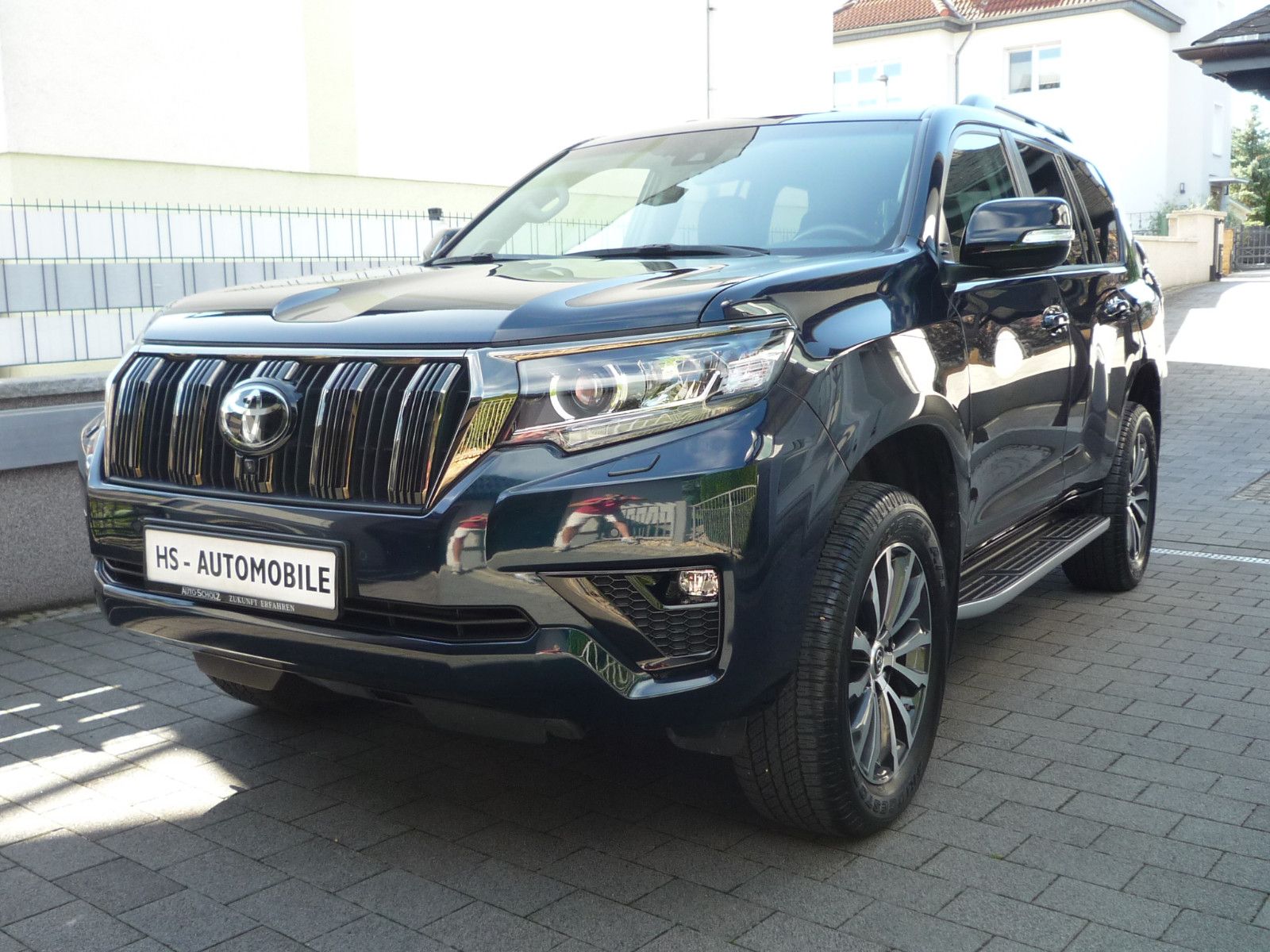 Toyota Land Cruiser TEC-Edition/360*/ACC/AHK/STHZ/LED