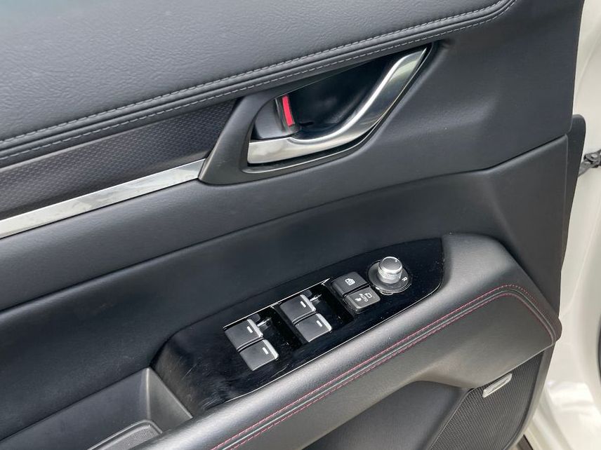 Mazda CX-5 5WGN 2.5L e-SKYACTIV G 194ps 6AT FWD HOMURA