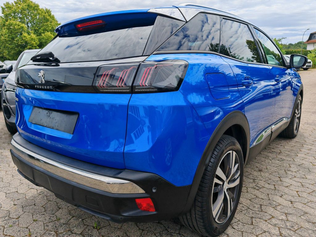 Peugeot 3008 PureTech EAT8 ALLURE PACK TOP - Samsaru's Car Outlet