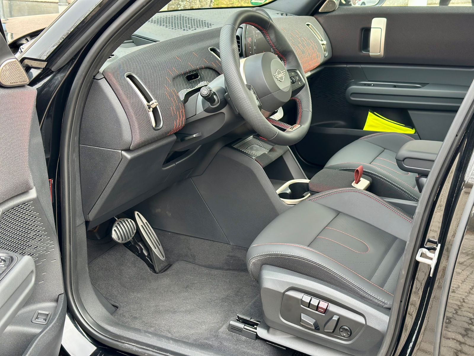 MINI Countryman John Cooper Works - Samsaru's Car Outlet