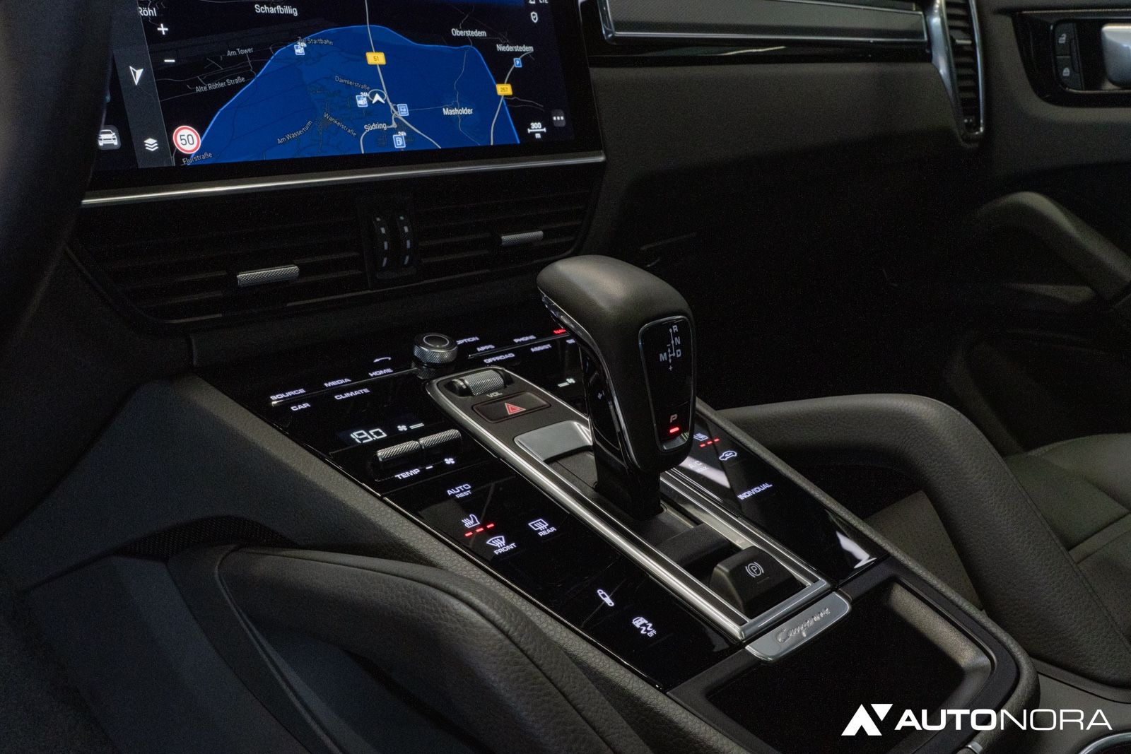 Porsche Cayenne Coupe E-Hybrid Sportabgas / Luftfederung