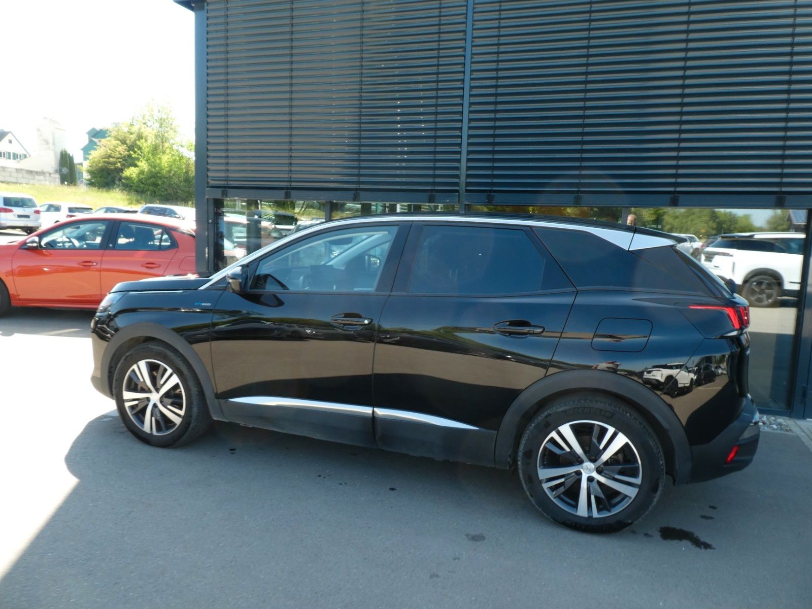 Peugeot 3008 Hybrid 225 Allure, Kamera, Klima, Navi, SHZ