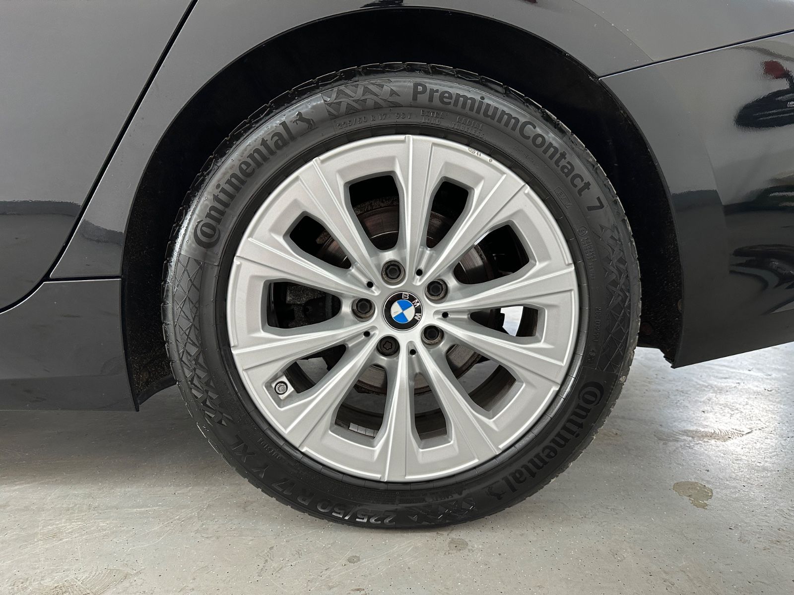 BMW 320 d Touring - Samsaru's Car Outlet