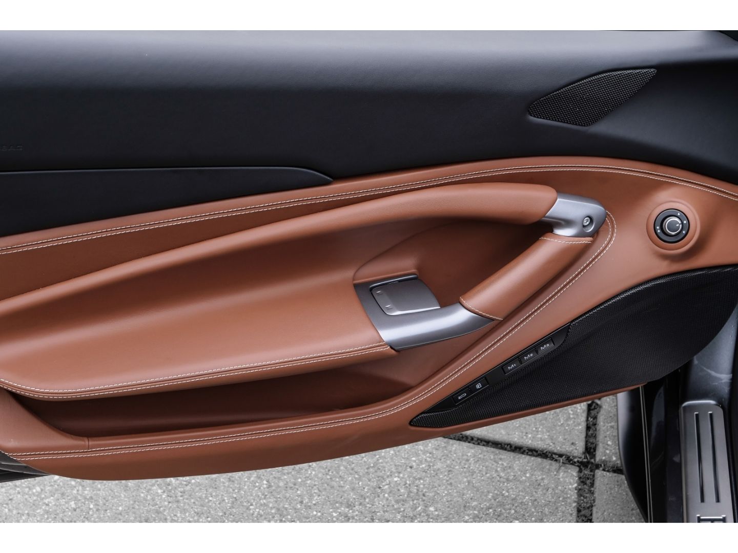 Ferrari F8 Spider - Samsaru's Car Outlet