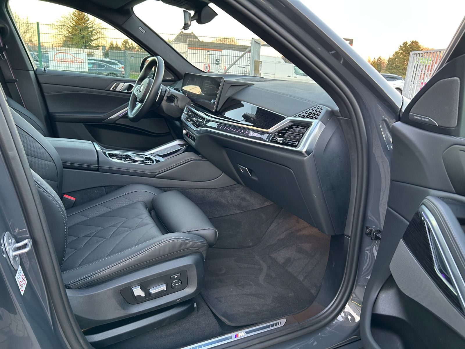 BMW X6 30d M Sport Pro - Samsaru's Car Outlet