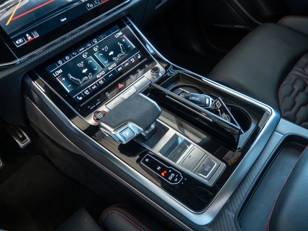 Audi RS Q8 4.0 TFSI quattro tiptronic AHK STANDHZ. BT