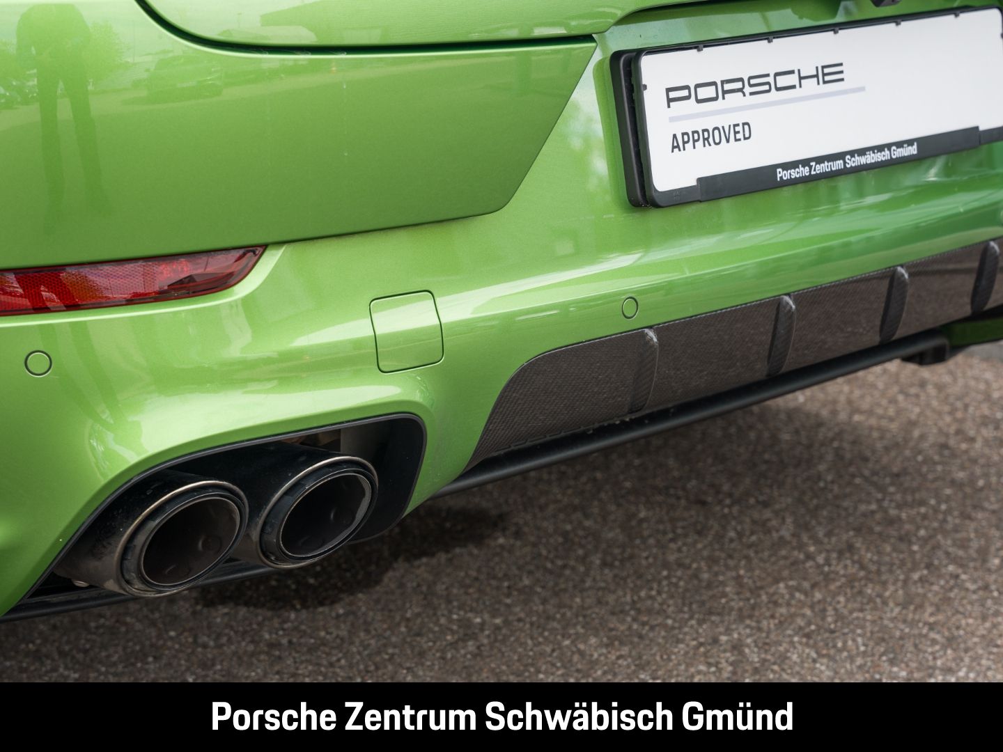 Porsche Cayenne Turbo E-Hybrid Burmester Nachtsicht PDCC