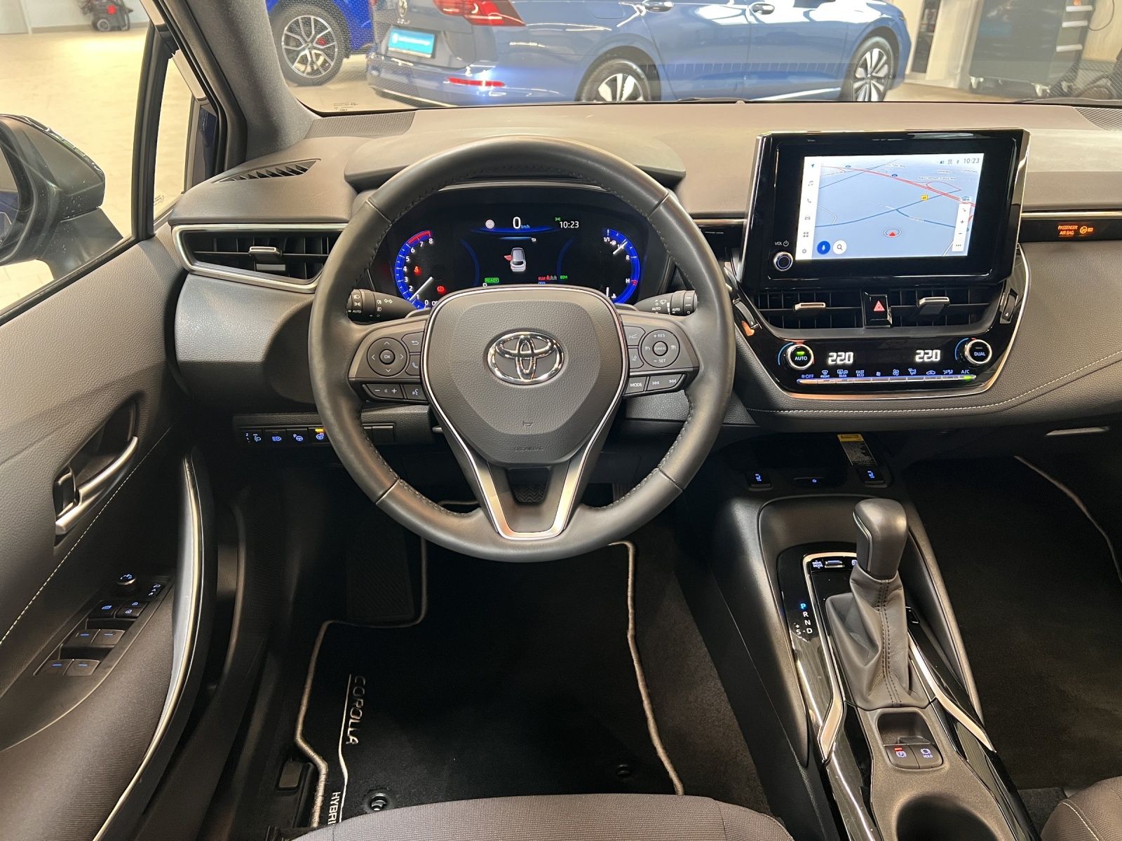 Toyota Corolla Touring Sports MILD-Hybrid - Samsaru's Car Outlet