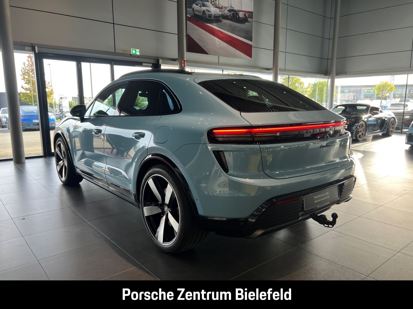 Porsche Macan Turbo HA-Lenkung Head-Up Sitzbelüftung