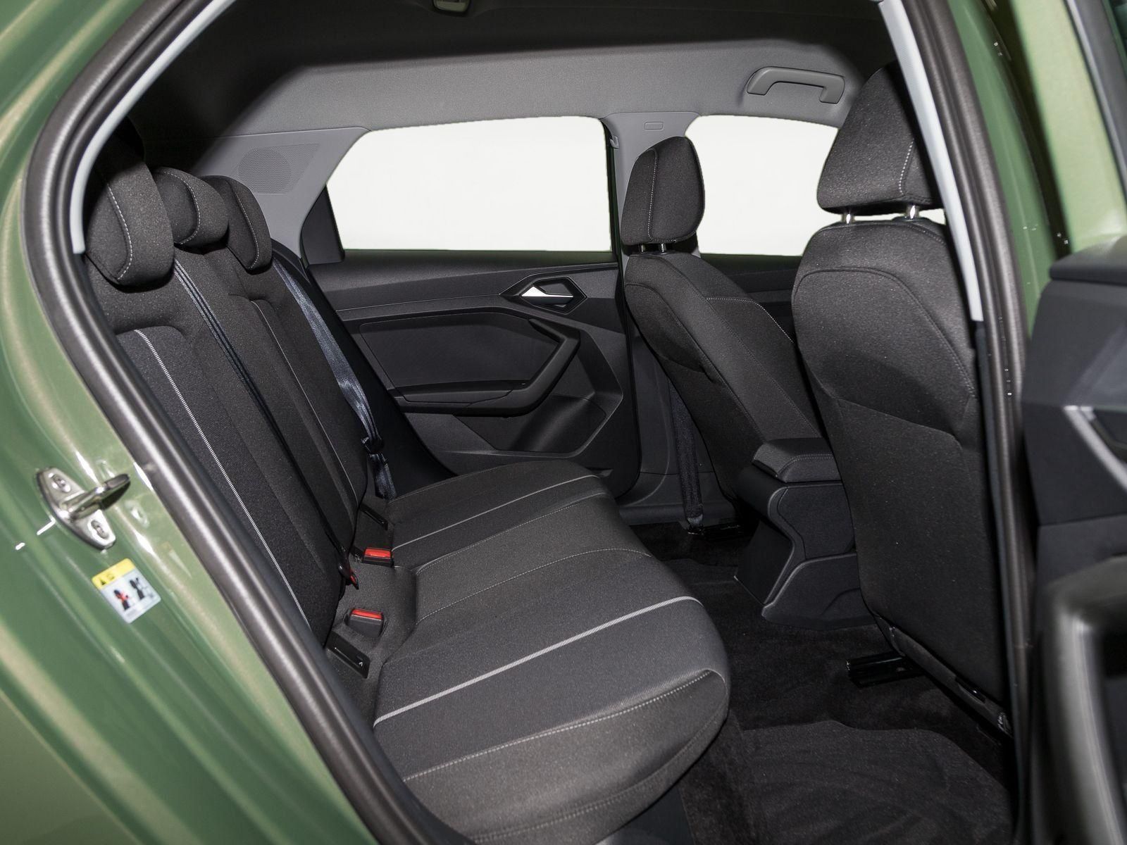 Audi A1 Sportback 25 TFSI ADVANCED - Samsaru's Car Outlet