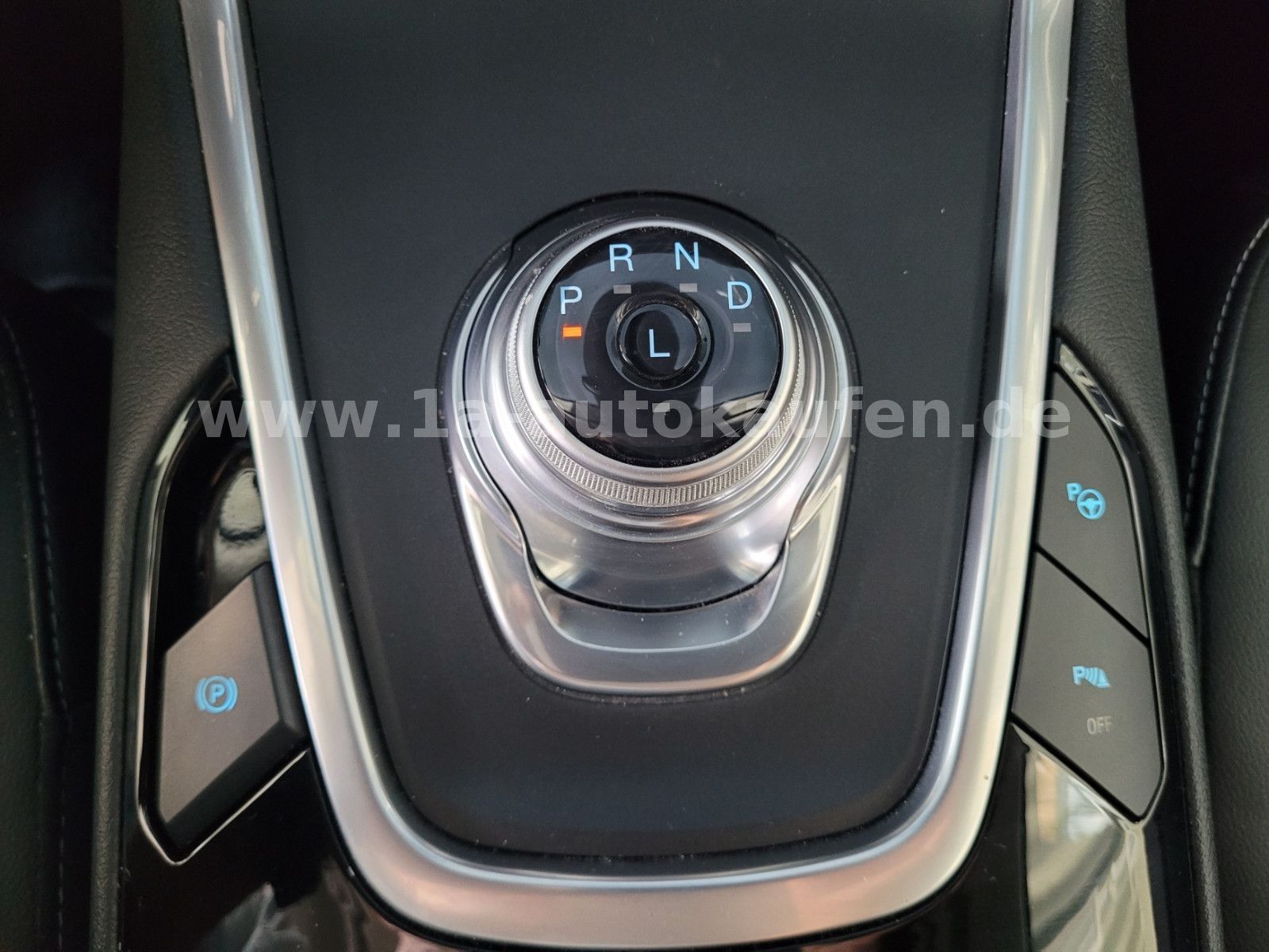 Ford S-Max FHEV Titanium m. Leder/ACC/LED/Kamera