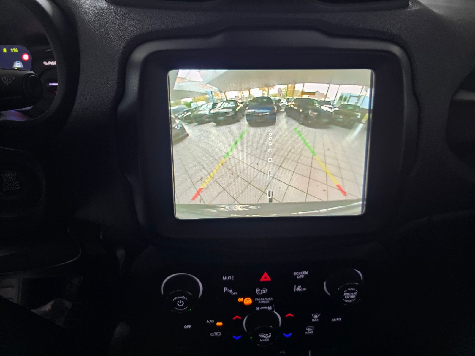 Jeep Renegade S Plug-In-Hybrid 4xe mit AHK