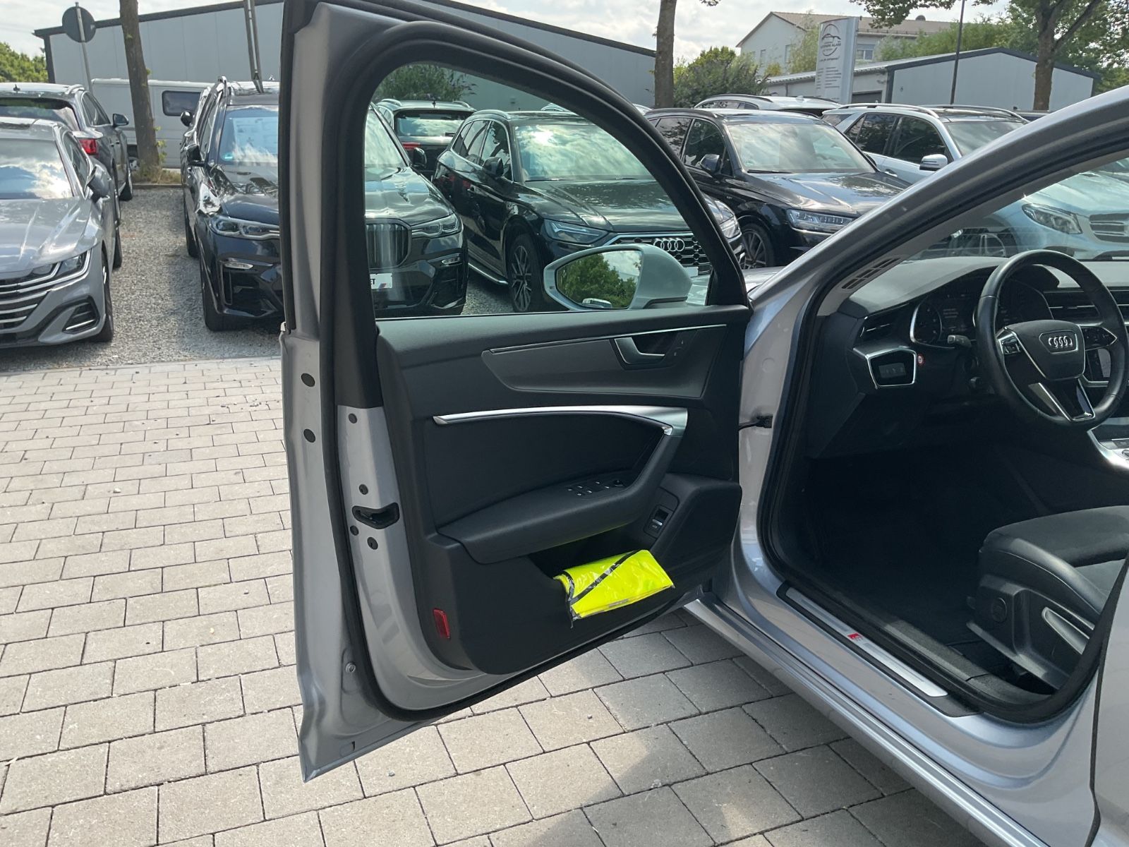 Audi A6 Avant 50 TDI quattro Business - Samsaru's Car Outlet