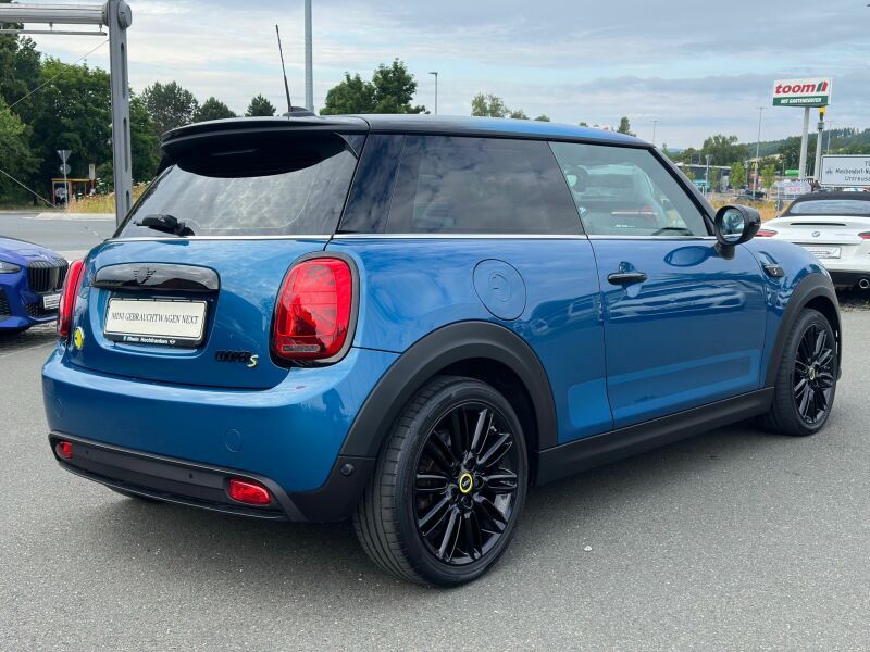 MINI Cooper SE - Samsaru's Car Outlet