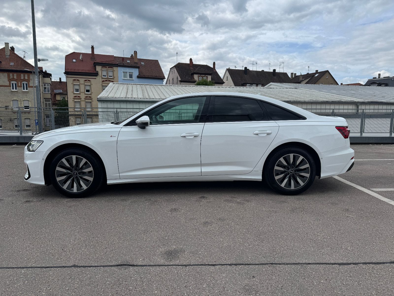 Audi A6 35 TDI S Line - Samsaru's Car Outlet