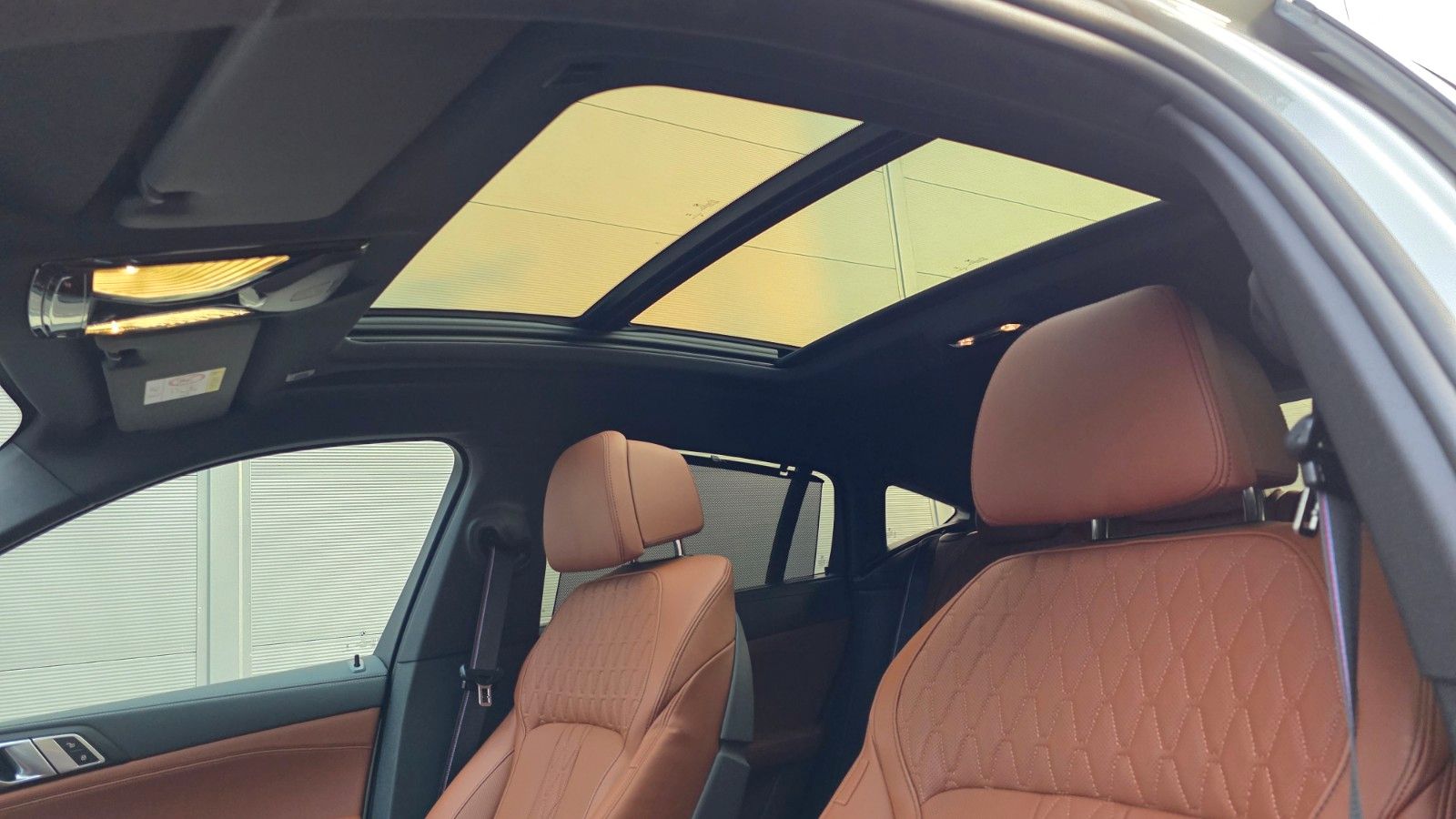 BMW X6 30d M - Samsaru's Car Outlet