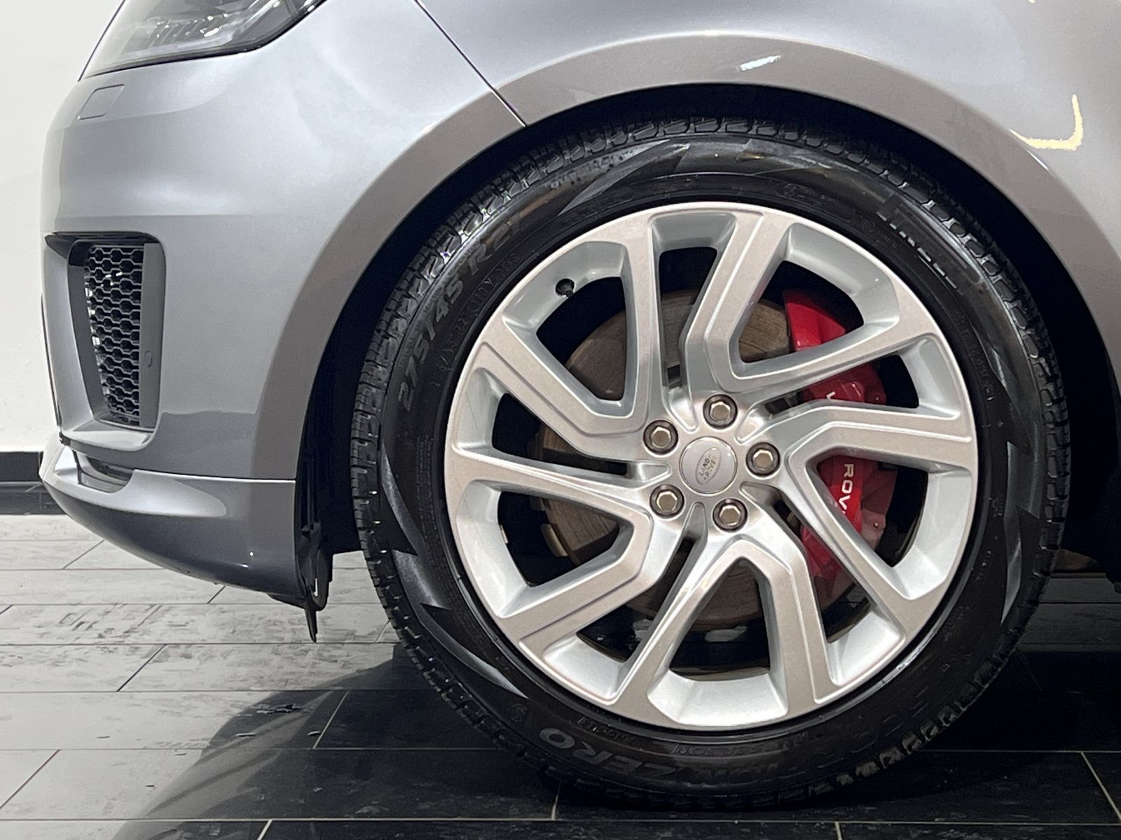 Range Rover Sport D350 HSE Dynamic - Samsaru's Car Outlet