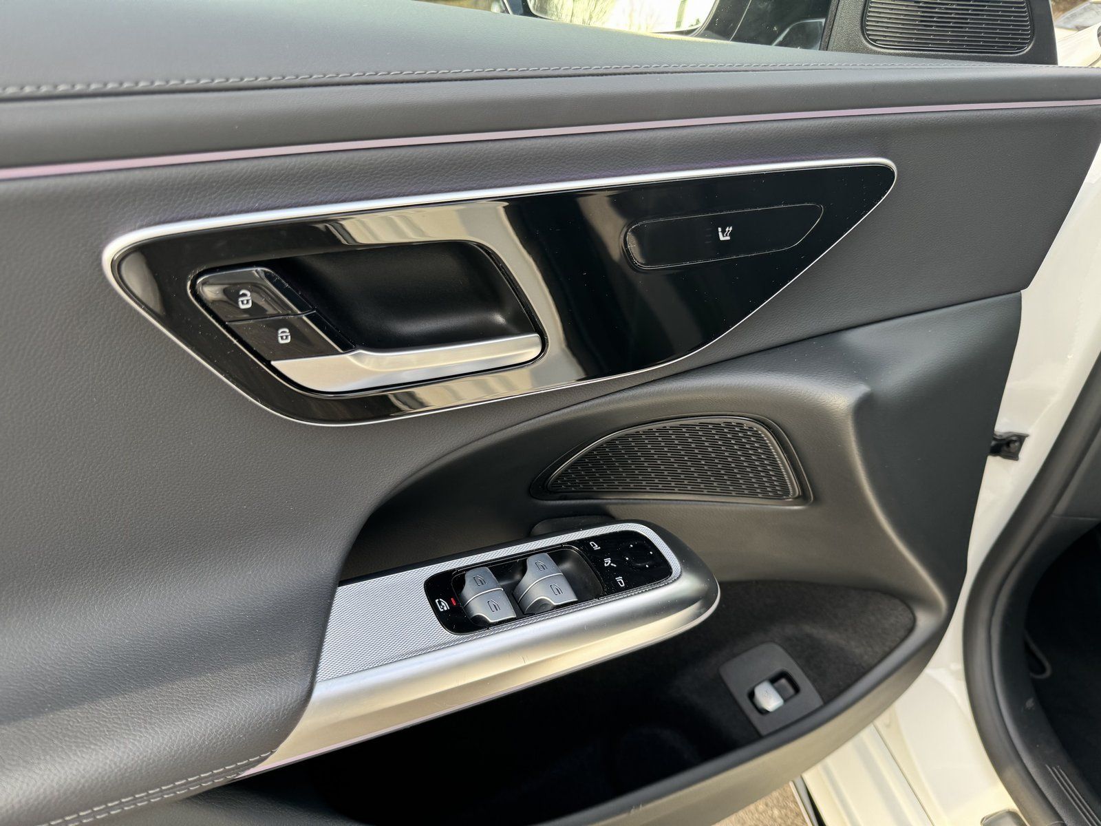 Mercedes-Benz E 220 d AMG - Samsaru's Car Outlet