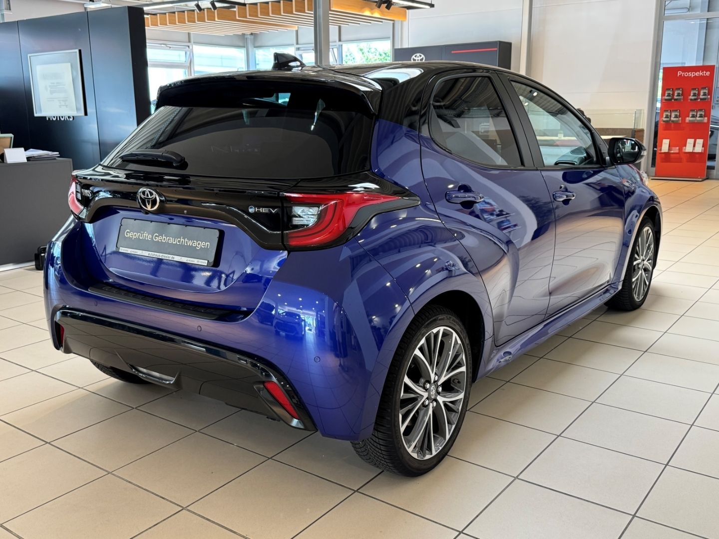 Toyota Yaris Hybrid Style Plus / CarPlay&Android Auto /
