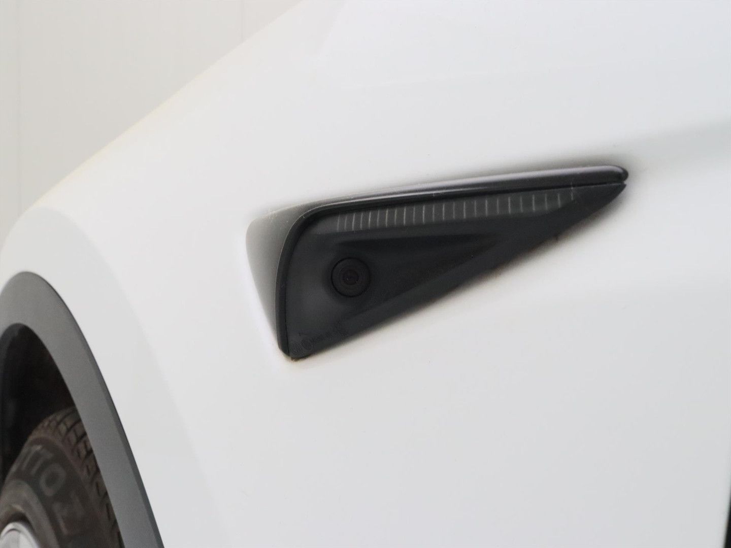 Tesla Model Y Long Range AWD 75kWh 351pk AMD RYZEN [ T