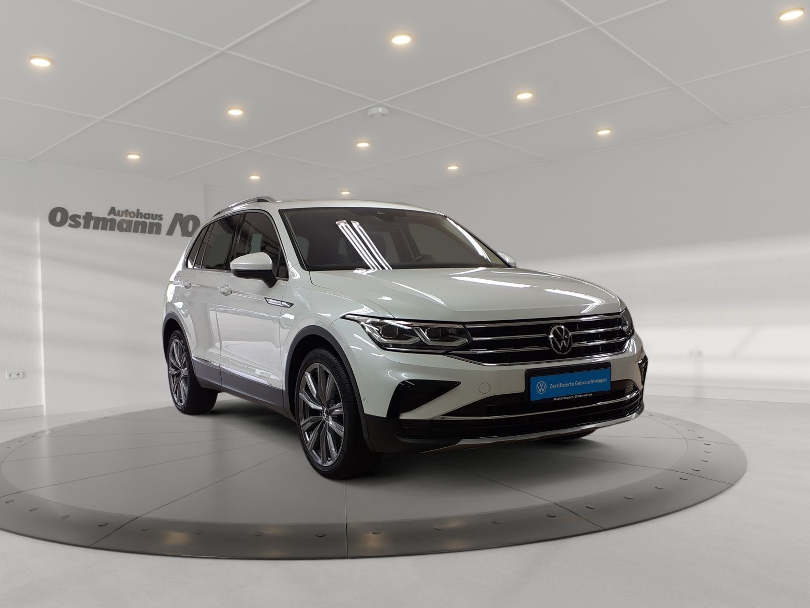 Volkswagen Tiguan 2.0 TDI 4Motion Elegance - Samsaru's Car Outlet