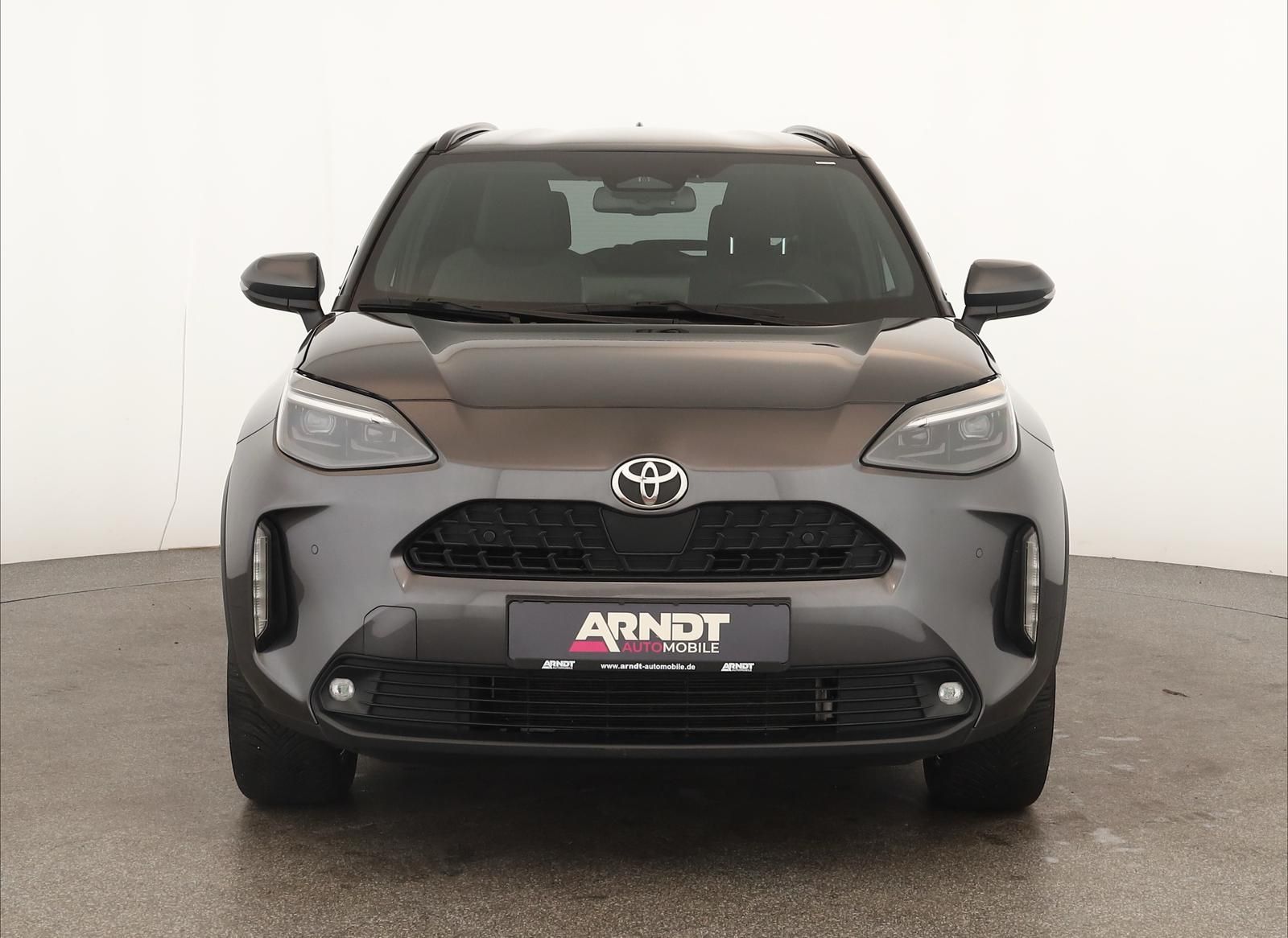 Toyota Yaris Cross CVT Team D LED Navi SHZ iACC Kam 17"