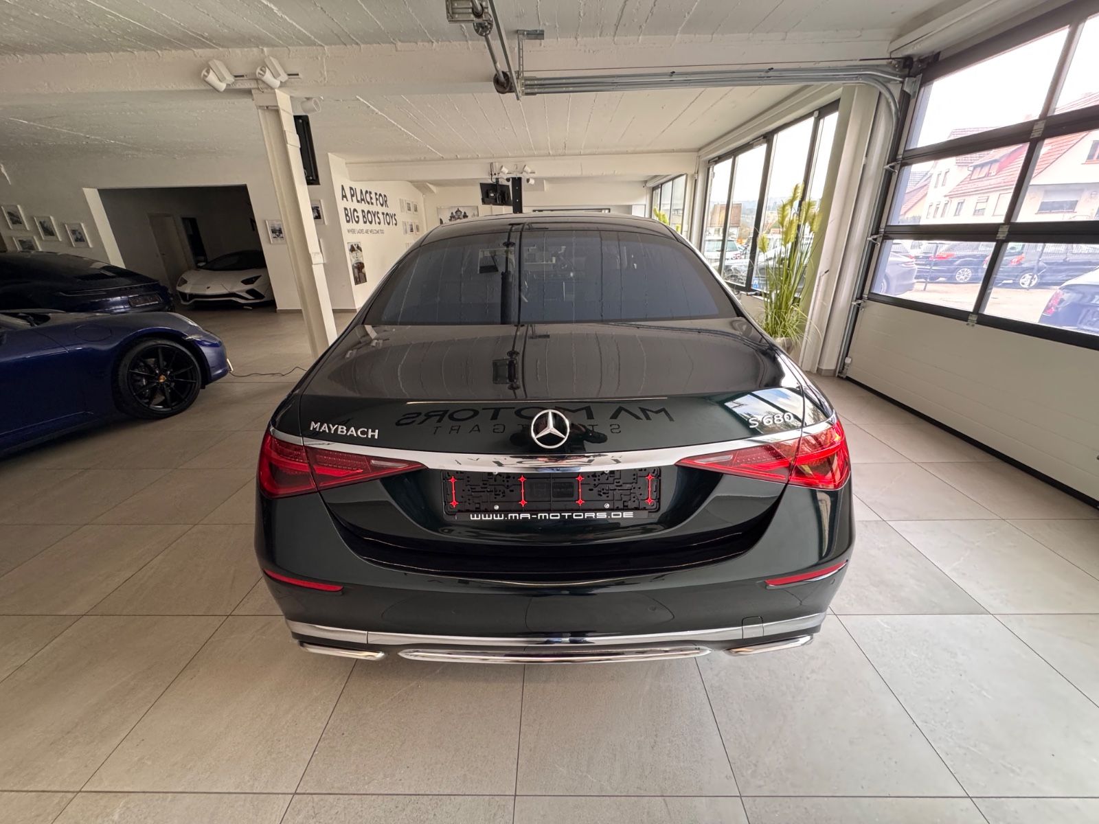 Mercedes-Benz S 680 Maybach - Samsaru's Car Outlet