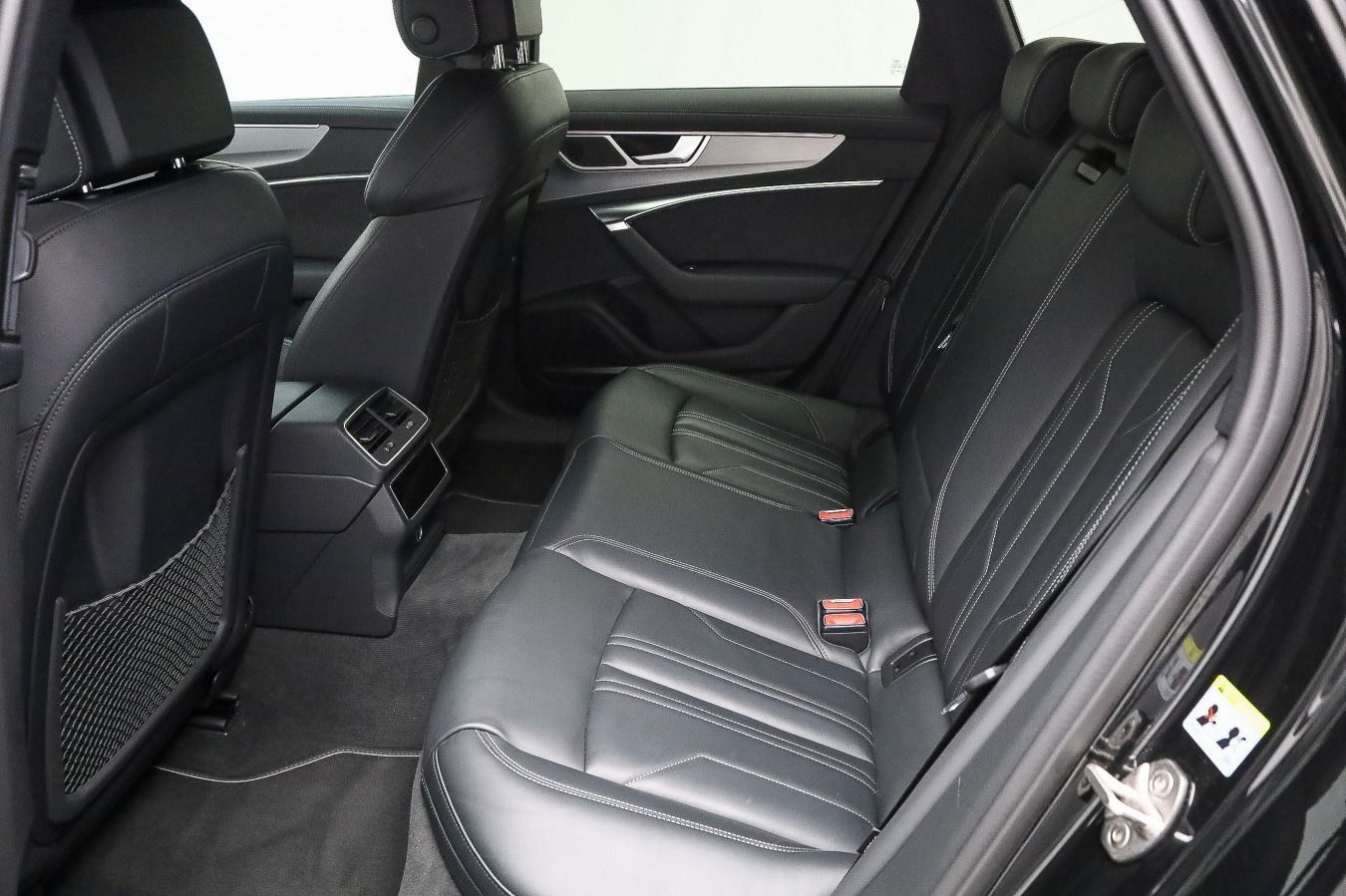 Audi A6 Avant 50 TDI quattro S line - Samsaru's Car Outlet