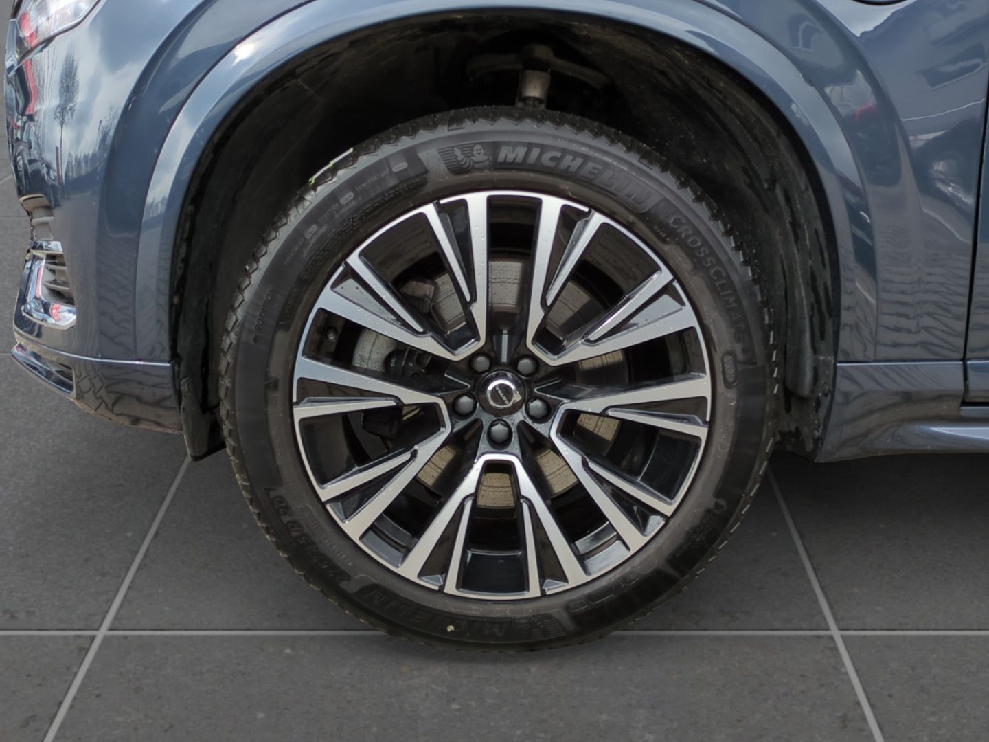 Volvo XC90 Plus Bright Recharge Plug-In Hybrid AWD 7-S