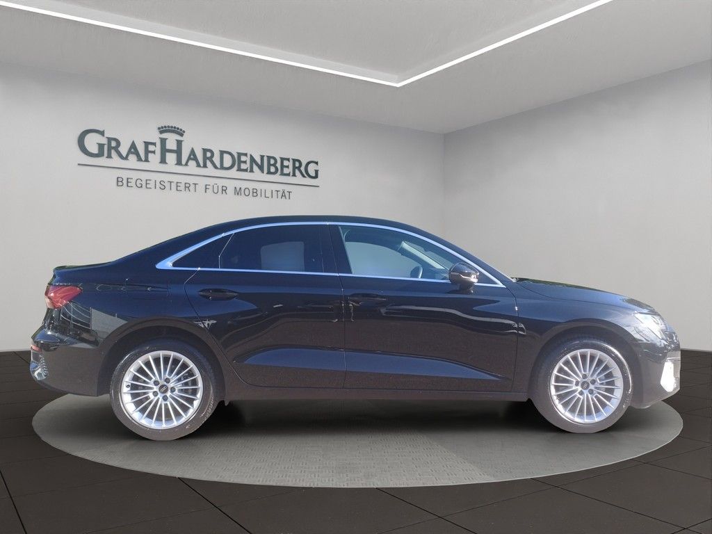 Audi A3 Lim. Advanced 35TFSI S-Tr SmartphoneInterface