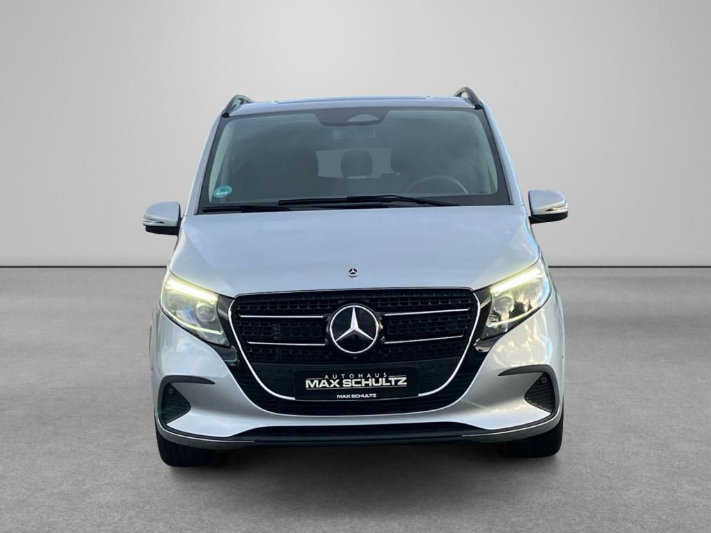 Mercedes-Benz V 220 d lang 4x2 * Style - Samsaru's Car Outlet