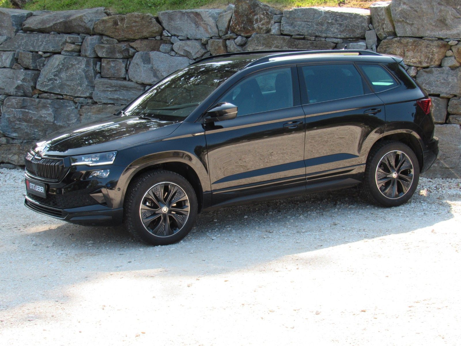 Skoda Karoq 2.0l TDI DSG 4x4 Sportline AHK 360° CANTON