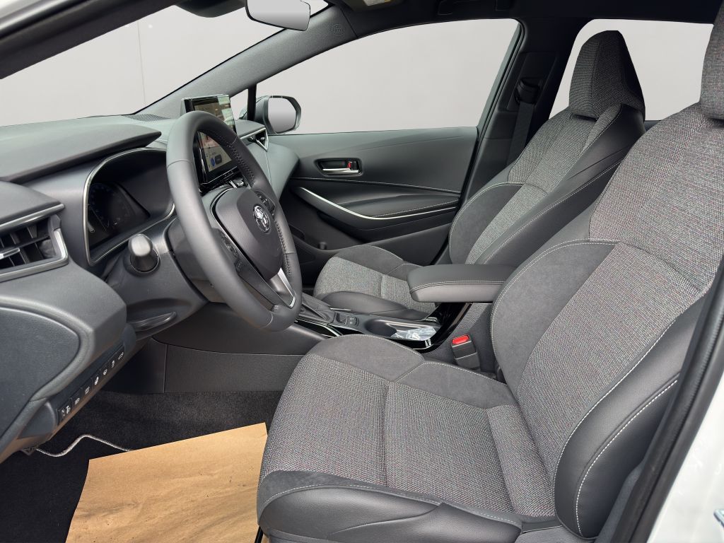 Toyota Corolla 1.8 Hybrid TS Teamplayer*