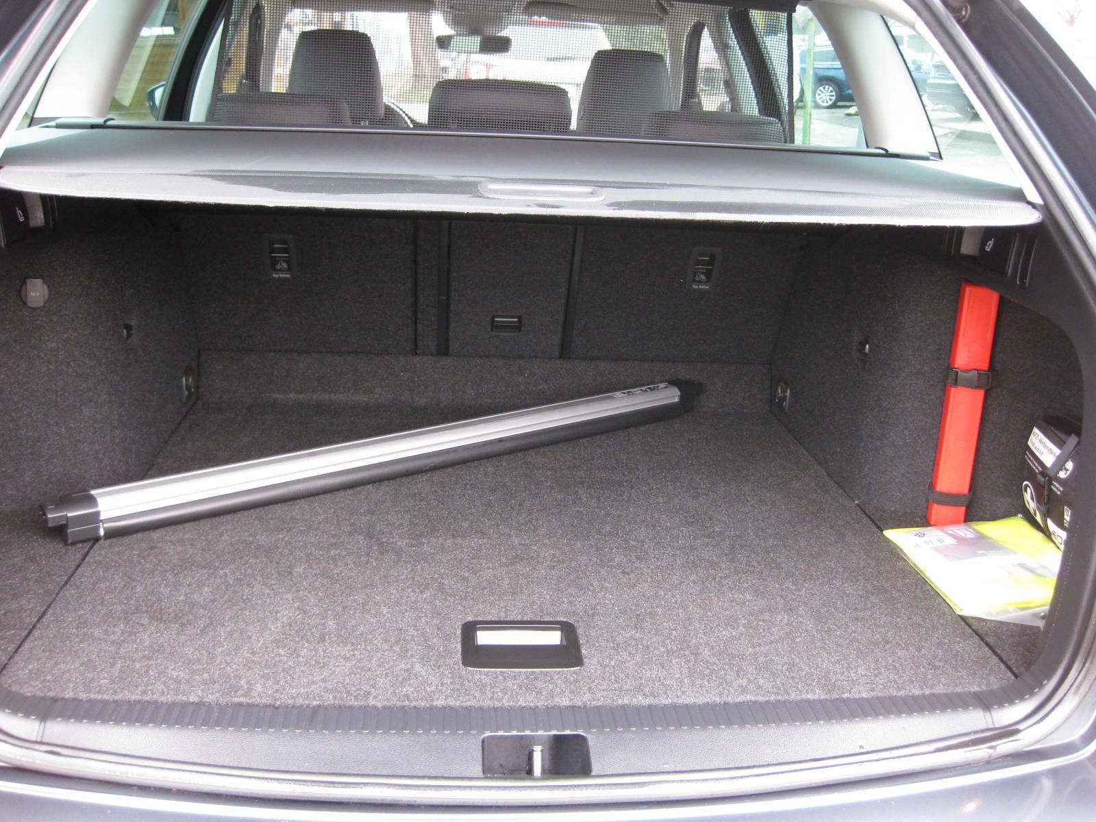 Skoda Octavia Combi Style - Samsaru's Car Outlet